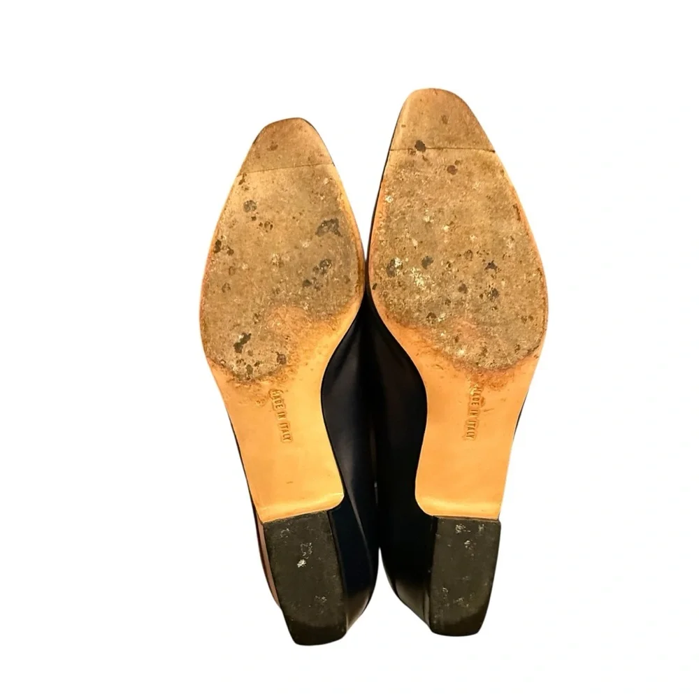 Vintage Salvatore Ferragamo Black Leather Women's Flats sz 7.5 AAAA